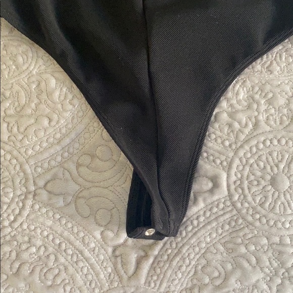 Express Black Thong Bodysuit Medium - Picture 3 of 4